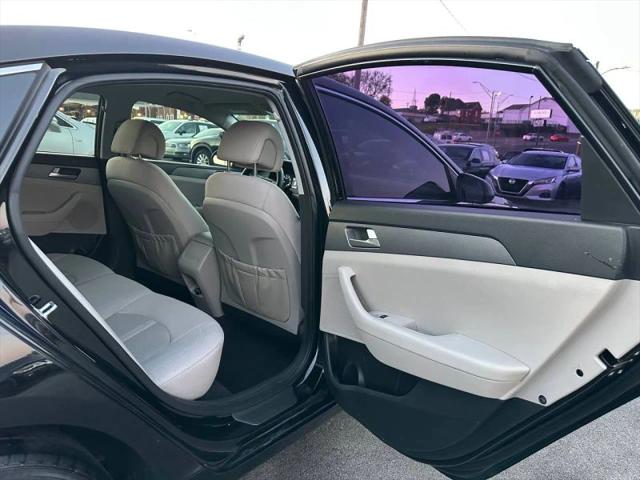 2017 Hyundai Sonata SE