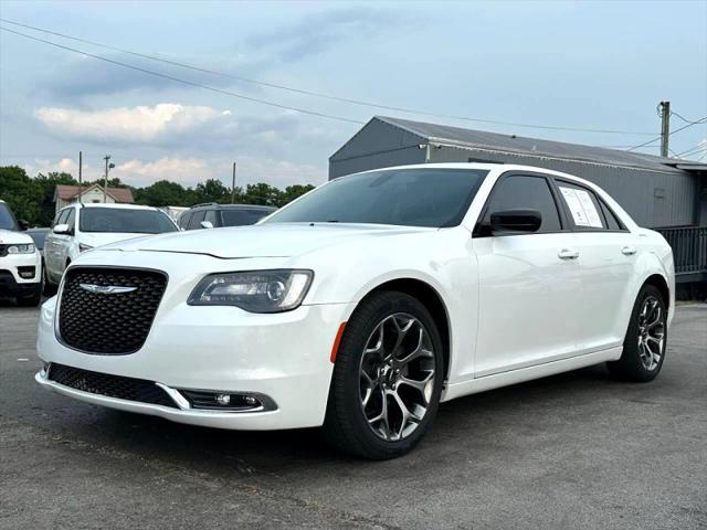 2018 Chrysler 300 Touring