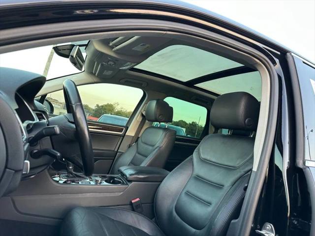 2014 Volkswagen Touareg 3.6L Executive