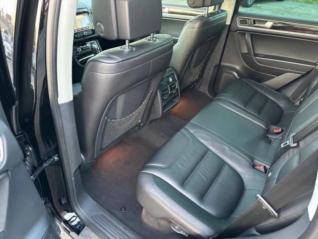 2014 Volkswagen Touareg 3.6L Executive