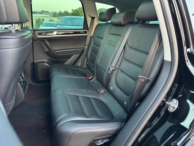2014 Volkswagen Touareg 3.6L Executive