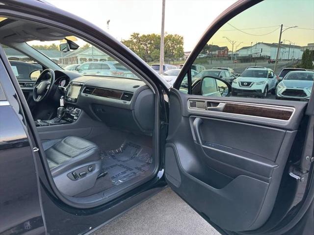 2014 Volkswagen Touareg 3.6L Executive