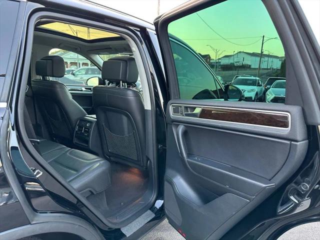 2014 Volkswagen Touareg 3.6L Executive