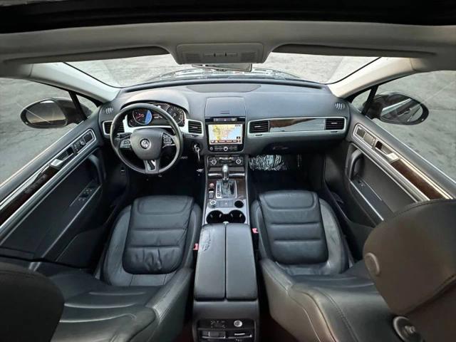 2014 Volkswagen Touareg 3.6L Executive