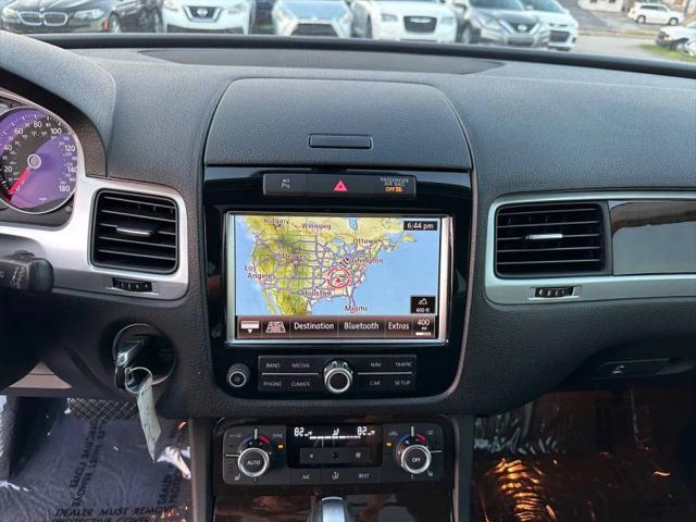 2014 Volkswagen Touareg 3.6L Executive