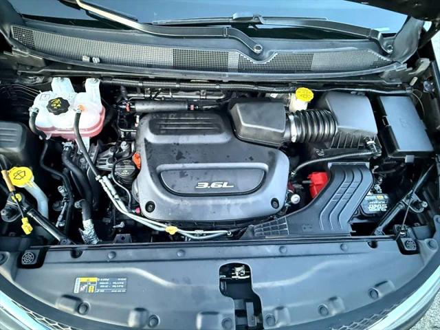 2017 Chrysler Pacifica Touring-L
