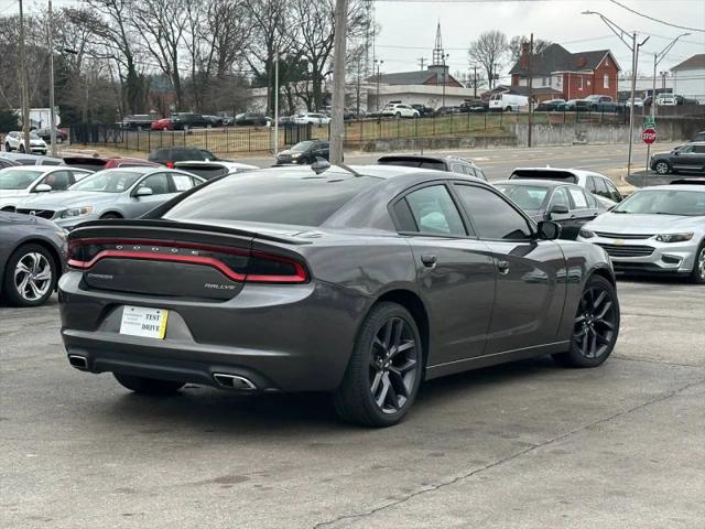 2017 Dodge Charger SXT RWD