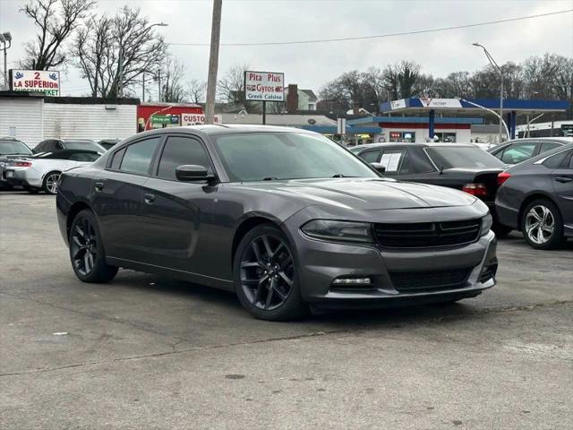2017 Dodge Charger SXT RWD