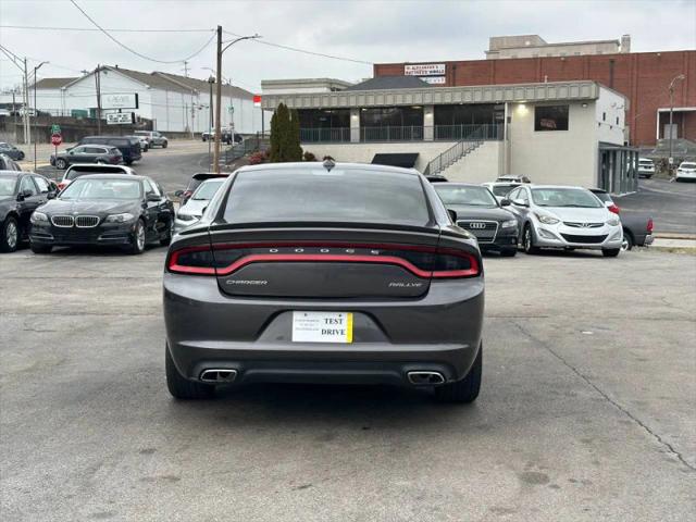2017 Dodge Charger SXT RWD