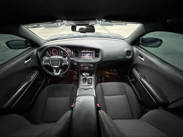 2017 Dodge Charger SXT RWD