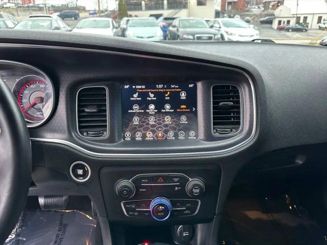 2017 Dodge Charger SXT RWD