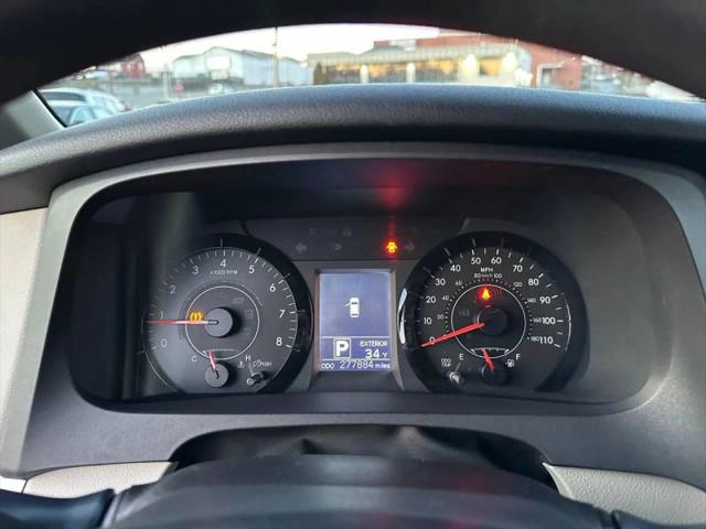 2015 Toyota Sienna LE 7 Passenger