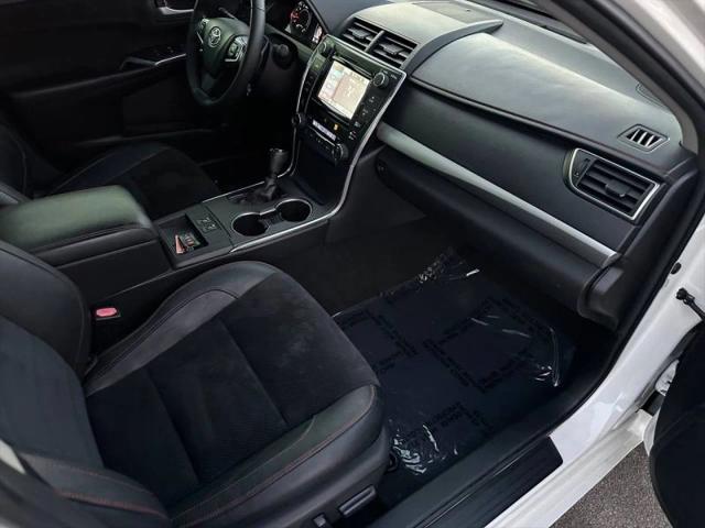 2015 Toyota Camry XSE