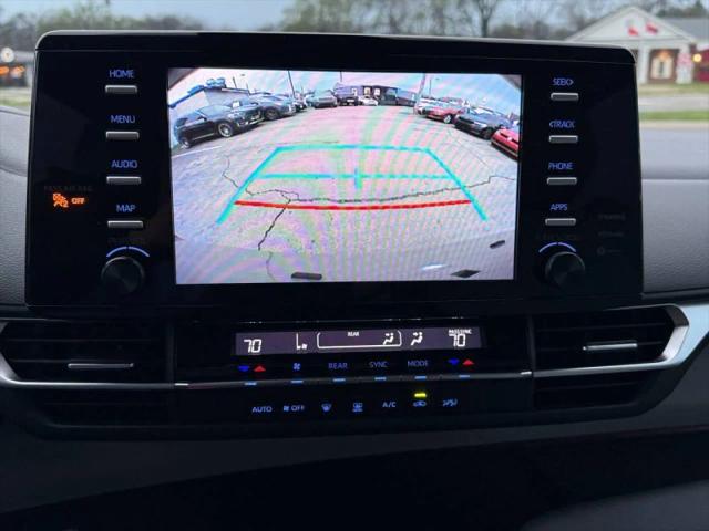2023 Toyota Sienna LE