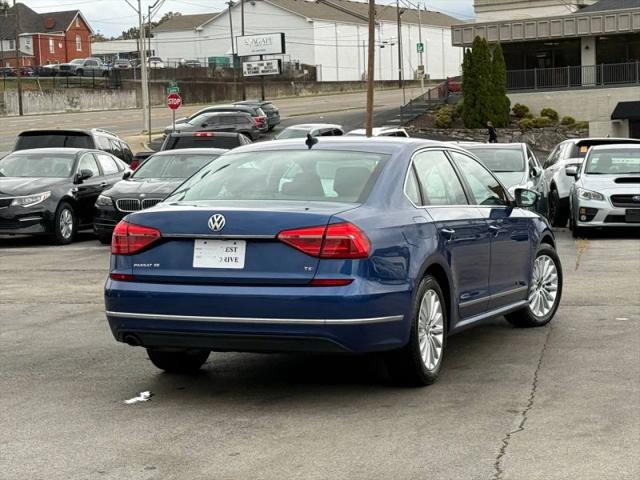 2016 Volkswagen Passat 1.8T SE