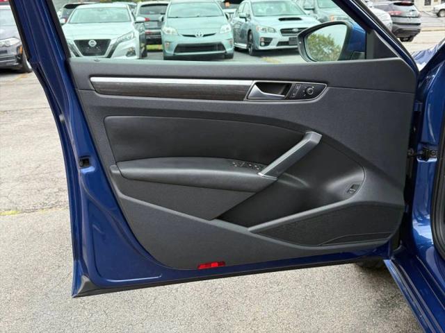 2016 Volkswagen Passat 1.8T SE