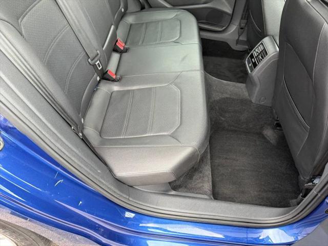 2016 Volkswagen Passat 1.8T SE