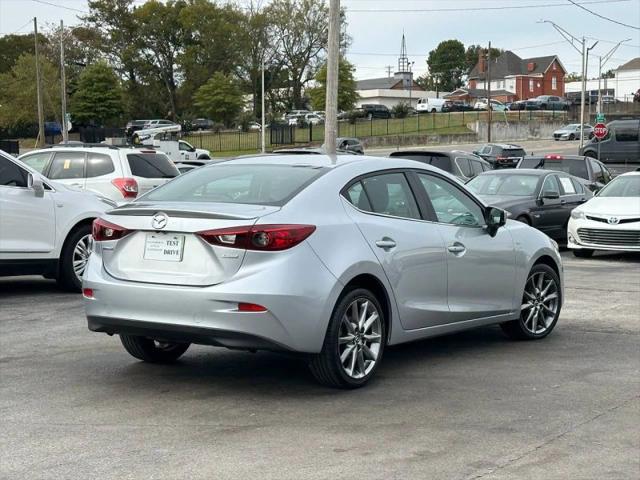 2018 Mazda Mazda3 Touring