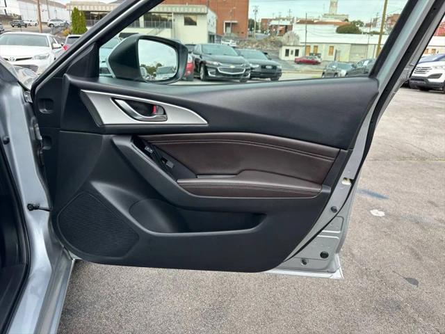 2018 Mazda Mazda3 Touring