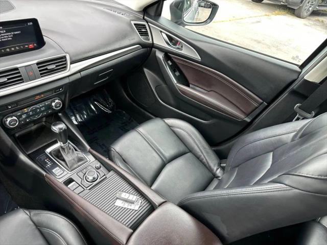 2018 Mazda Mazda3 Touring