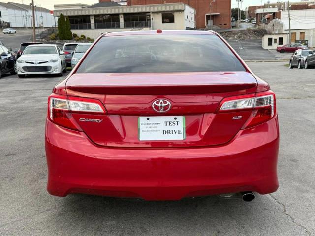 2012 Toyota Camry SE