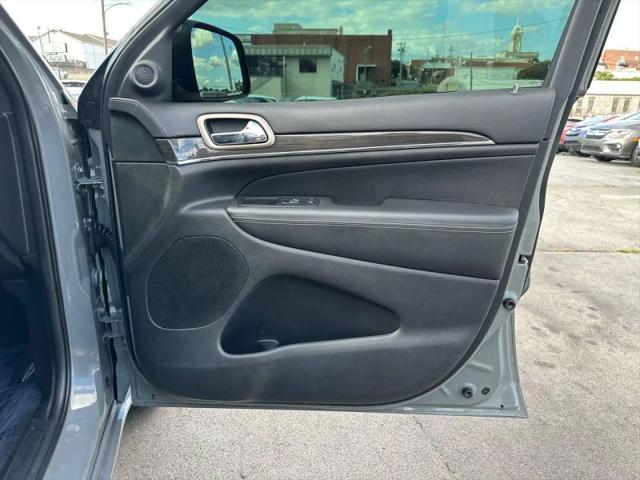 2020 Jeep Grand Cherokee Altitude 4x2