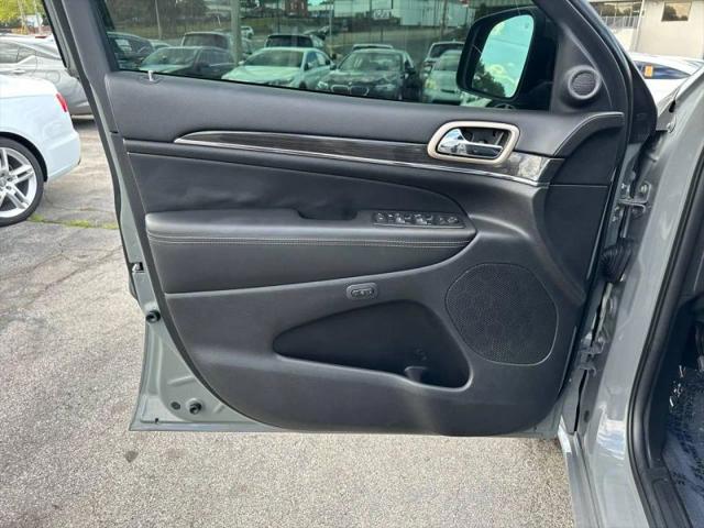 2020 Jeep Grand Cherokee Altitude 4x2