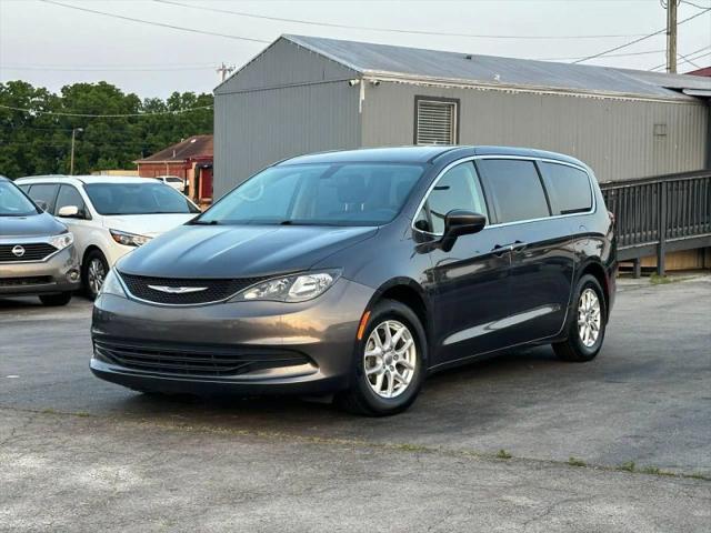 2020 Chrysler Voyager LX for sale in Columbia, TN