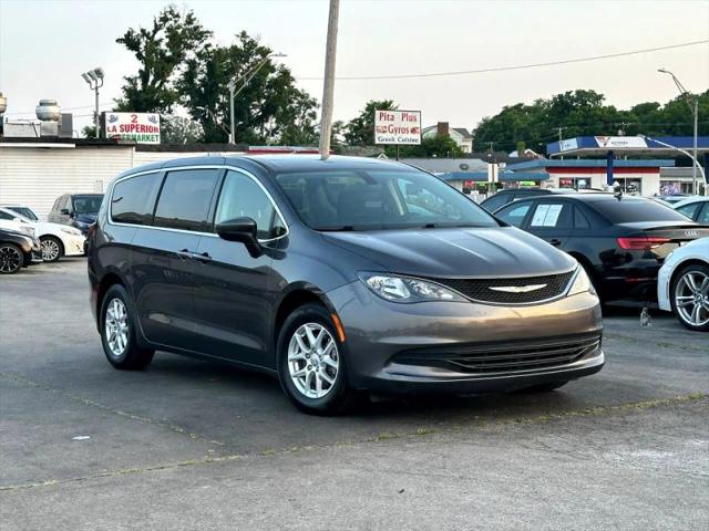 2020 Chrysler Voyager LX
