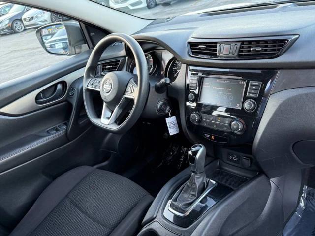 2020 Nissan Rogue Sport S FWD Xtronic CVT