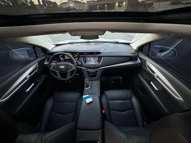 2018 Cadillac XT5 Premium Luxury