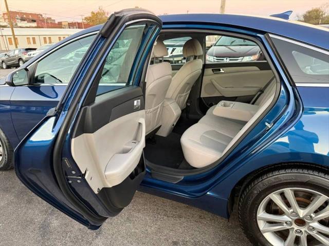 2017 Hyundai Sonata SE