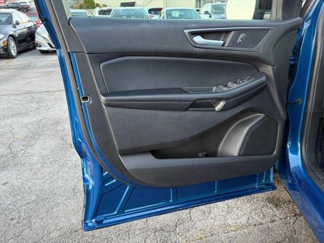 2022 Ford Edge SE