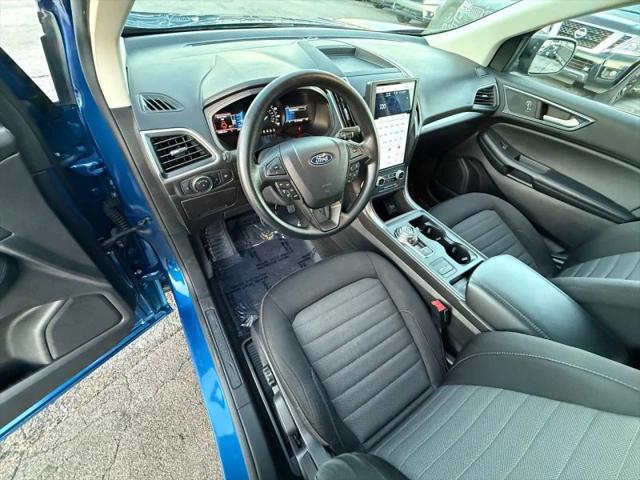 2022 Ford Edge SE