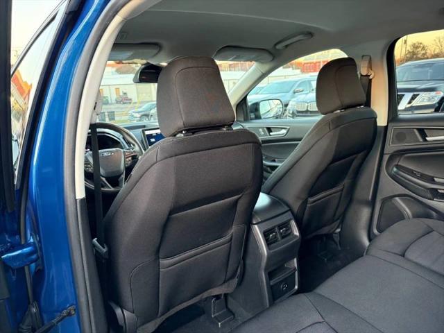 2022 Ford Edge SE