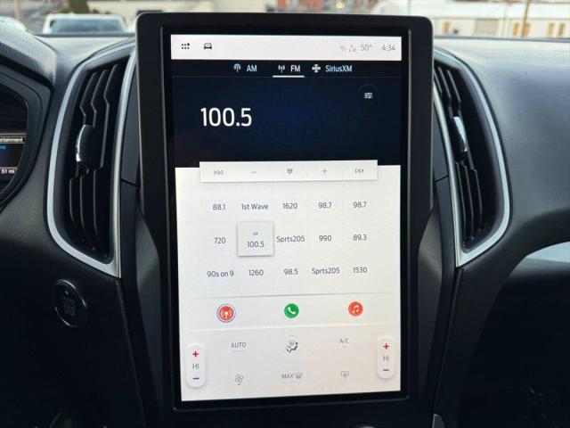 2022 Ford Edge SE