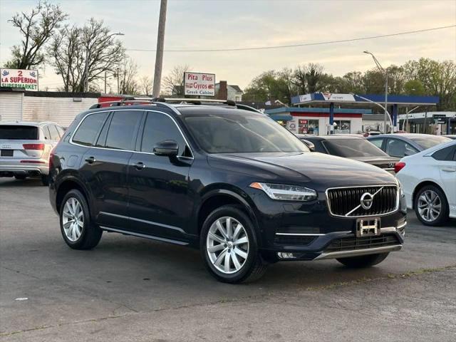 2016 Volvo XC90 T6 Momentum