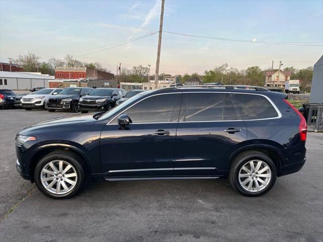 2016 Volvo XC90 T6 Momentum