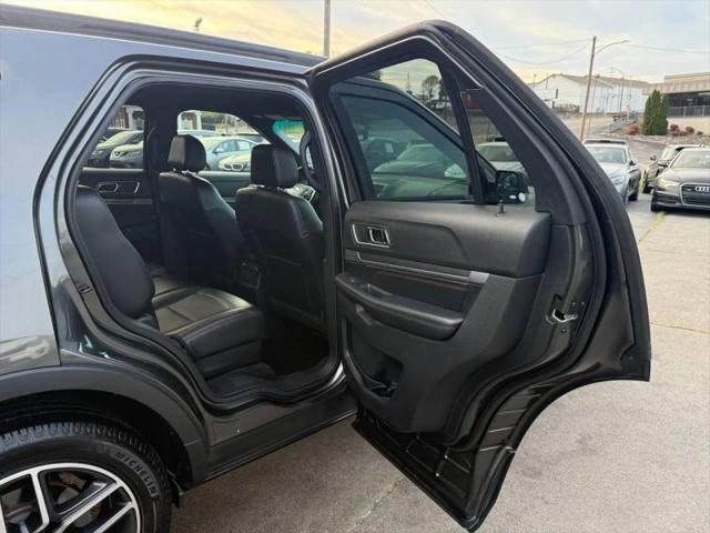 2017 Ford Explorer Sport