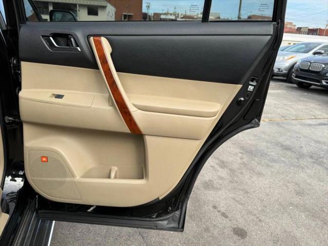 2013 Toyota Highlander Limited V6