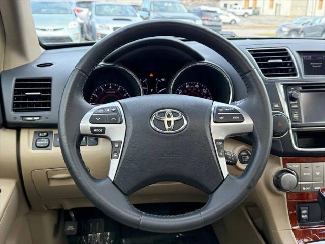2013 Toyota Highlander Limited V6