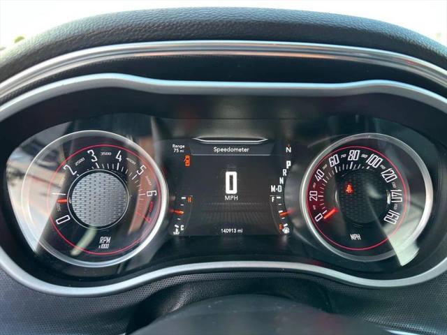 2016 Dodge Challenger SXT Plus