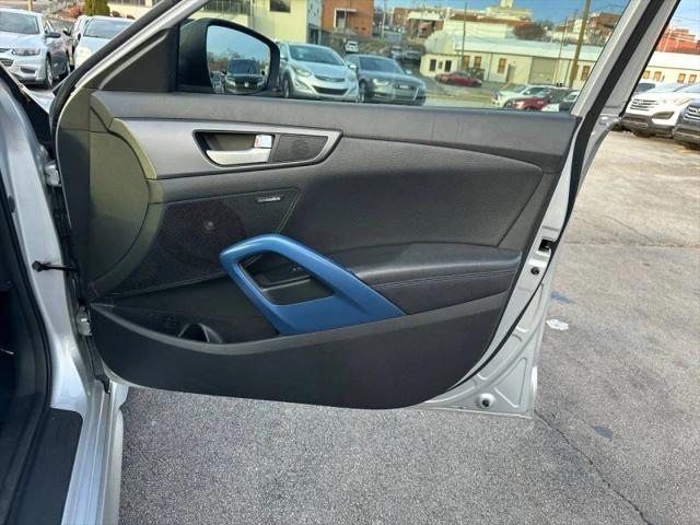 2014 Hyundai Veloster Turbo w/Blue
