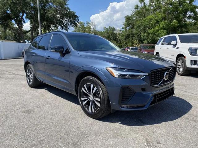 2024 Volvo XC60 B5 Core Dark Theme