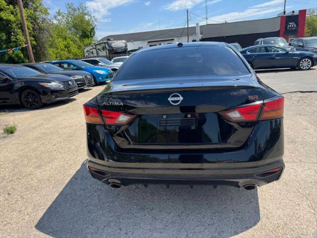 2023 Nissan Altima SR FWD