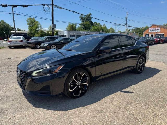 2023 Nissan Altima SR FWD