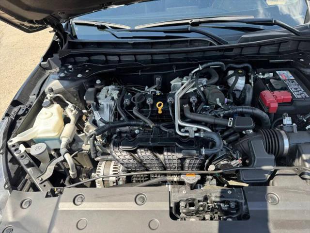 2023 Nissan Altima SR FWD