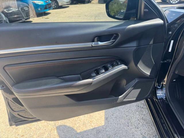 2023 Nissan Altima SR FWD
