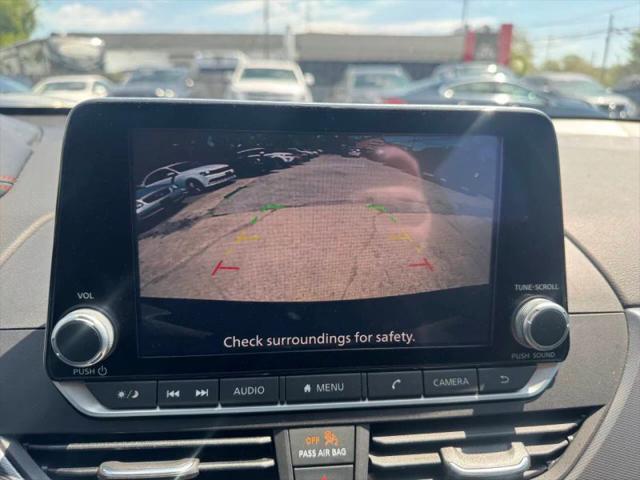 2023 Nissan Altima SR FWD
