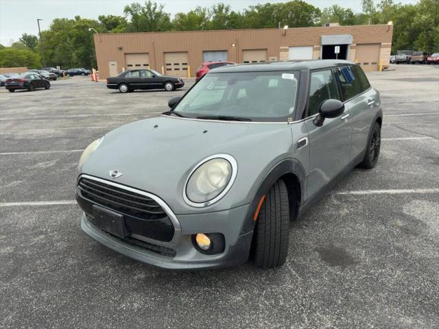 2016 MINI Cooper Clubman Cooper